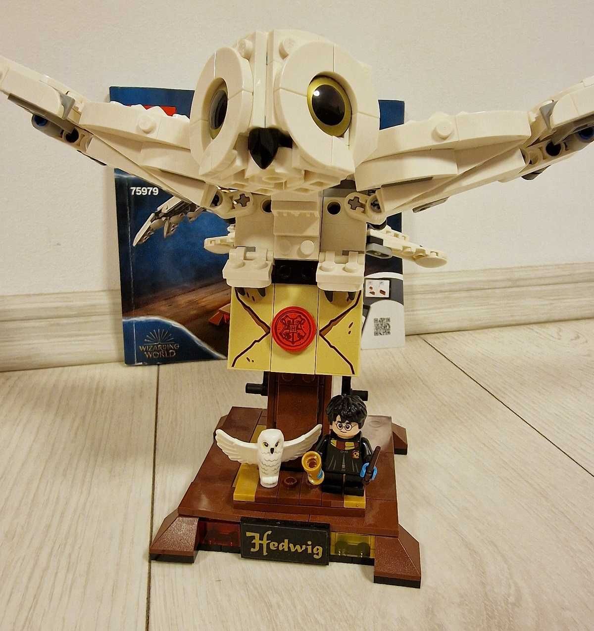 LEGO Harry Potter 75979 Hedwig 630 piese (recomandat 10+)