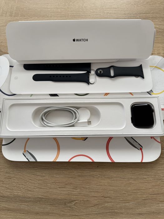 apple watch se 44 mm cellular ca Nou