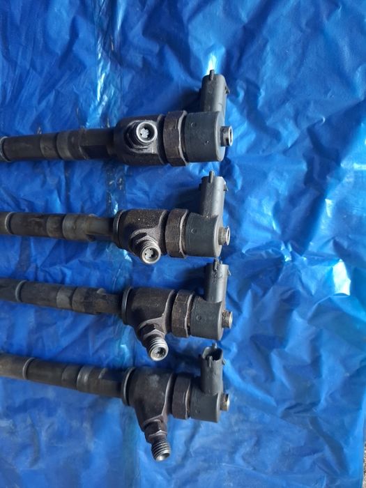 Set injectoare Bosch Opel astra H 1.7 CDTi