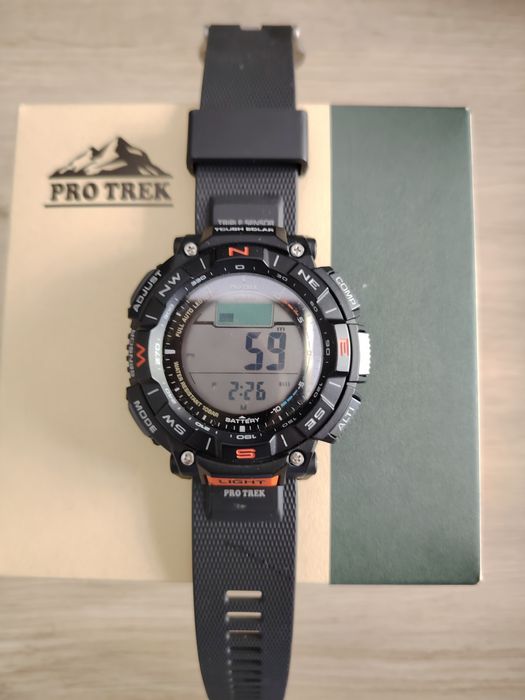 Casio ProTrek nou cu etichetă