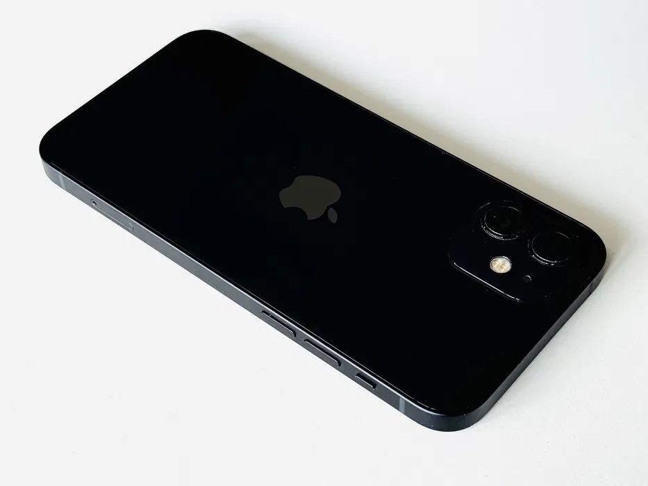 Iphone 12 128GB Black 96% Батерия! Гаранция 6 месеца