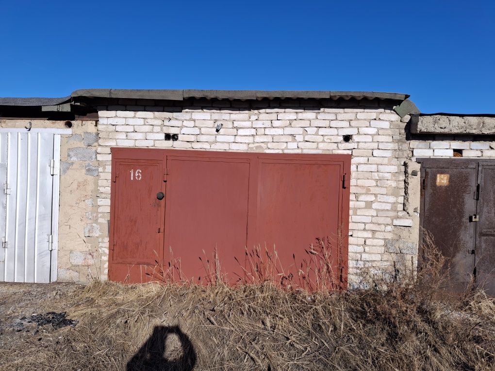 Продам гараж 13ое общество