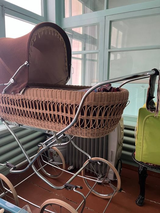 Ретро машина детская каляска и до.