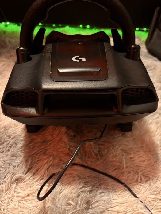 Volan Logitech G923 pentru ps5,ps4 si PC