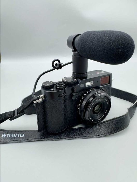 Цифровой фотоаппарат FUJIFILM X100F Black