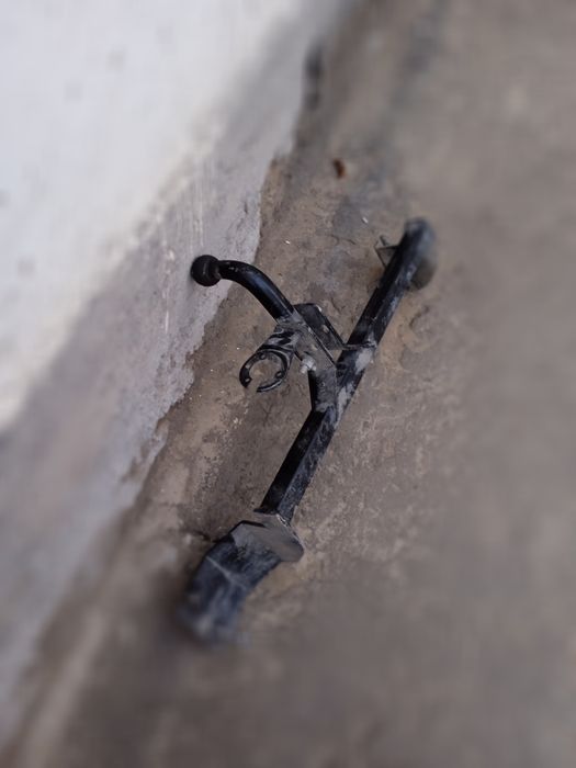 Машина парковка Лада прйора