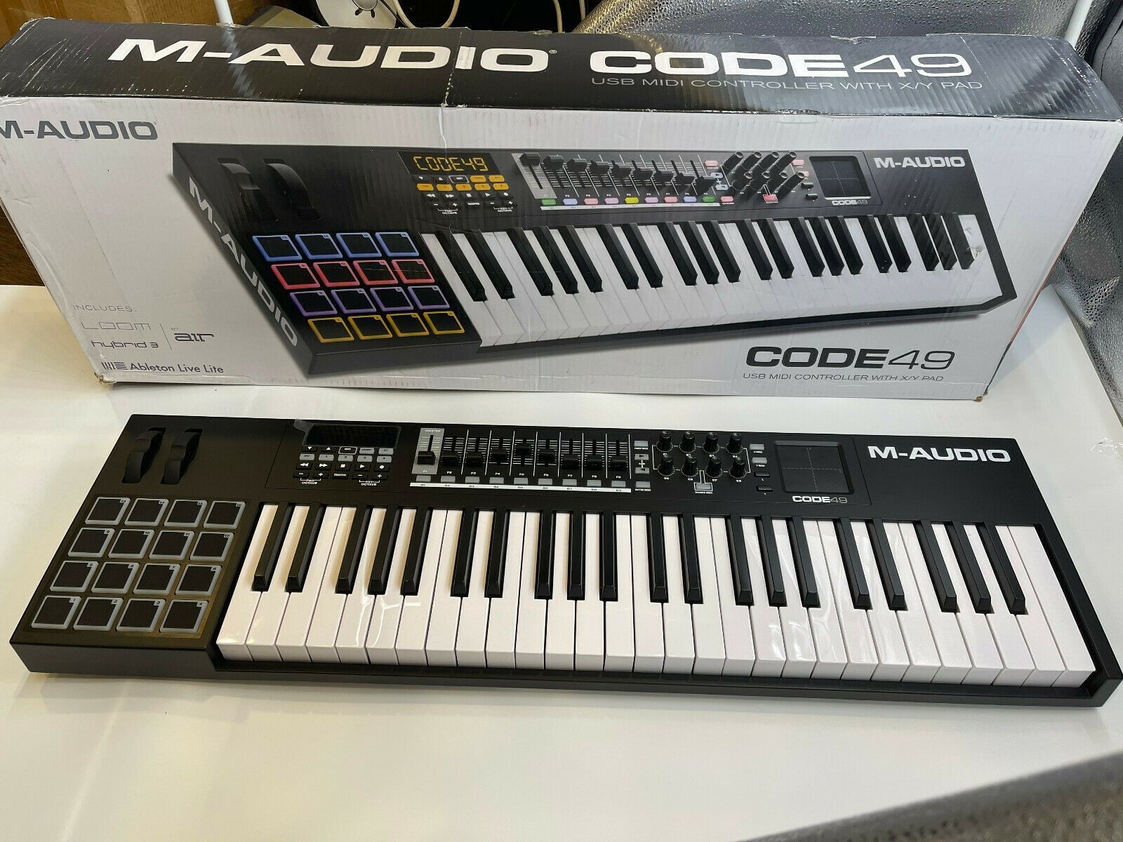 СРОЧНО Миди клавиатура M-Audio code 49