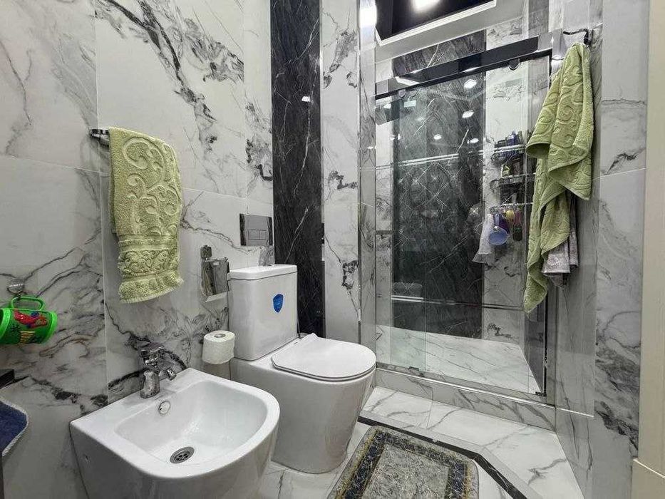 Жк Parisien! Сдаётся новая 4-х комнатная квартира в элит комплексе!