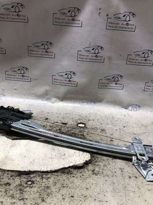 macara geam dreapta fata suzuki vitara 2017