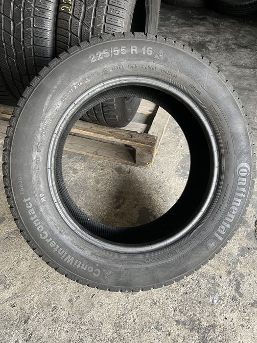 4 anvelope de iarna 225/55/16 Continental 5.7-6.3 mm!