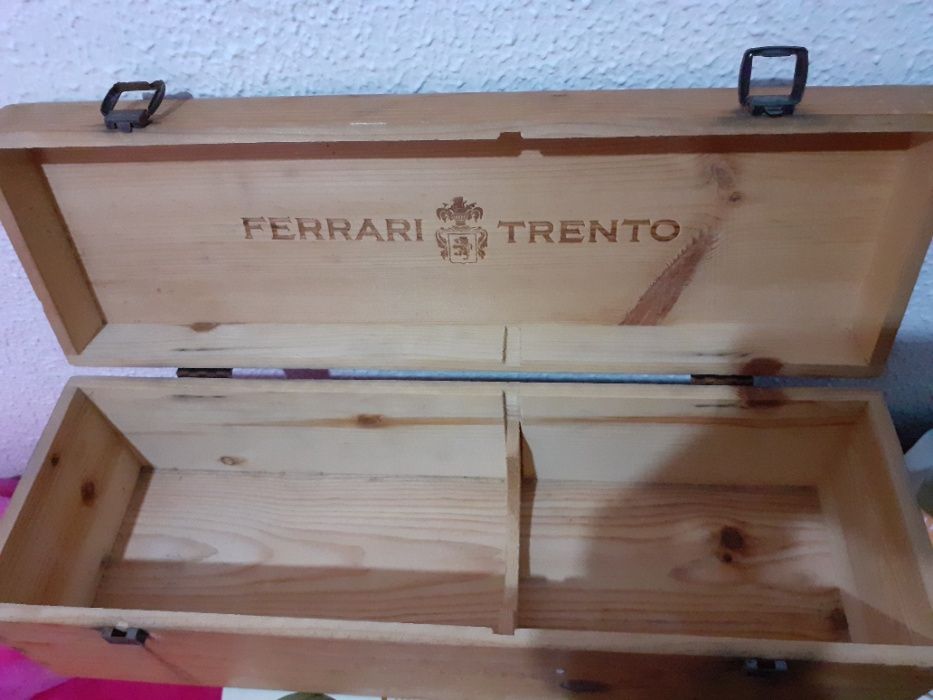 cutie veche de lemn FERRARI TRENTO