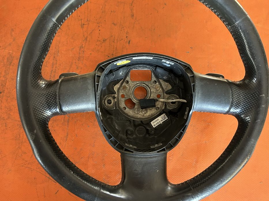 Volan Audi A4/ Passat B7