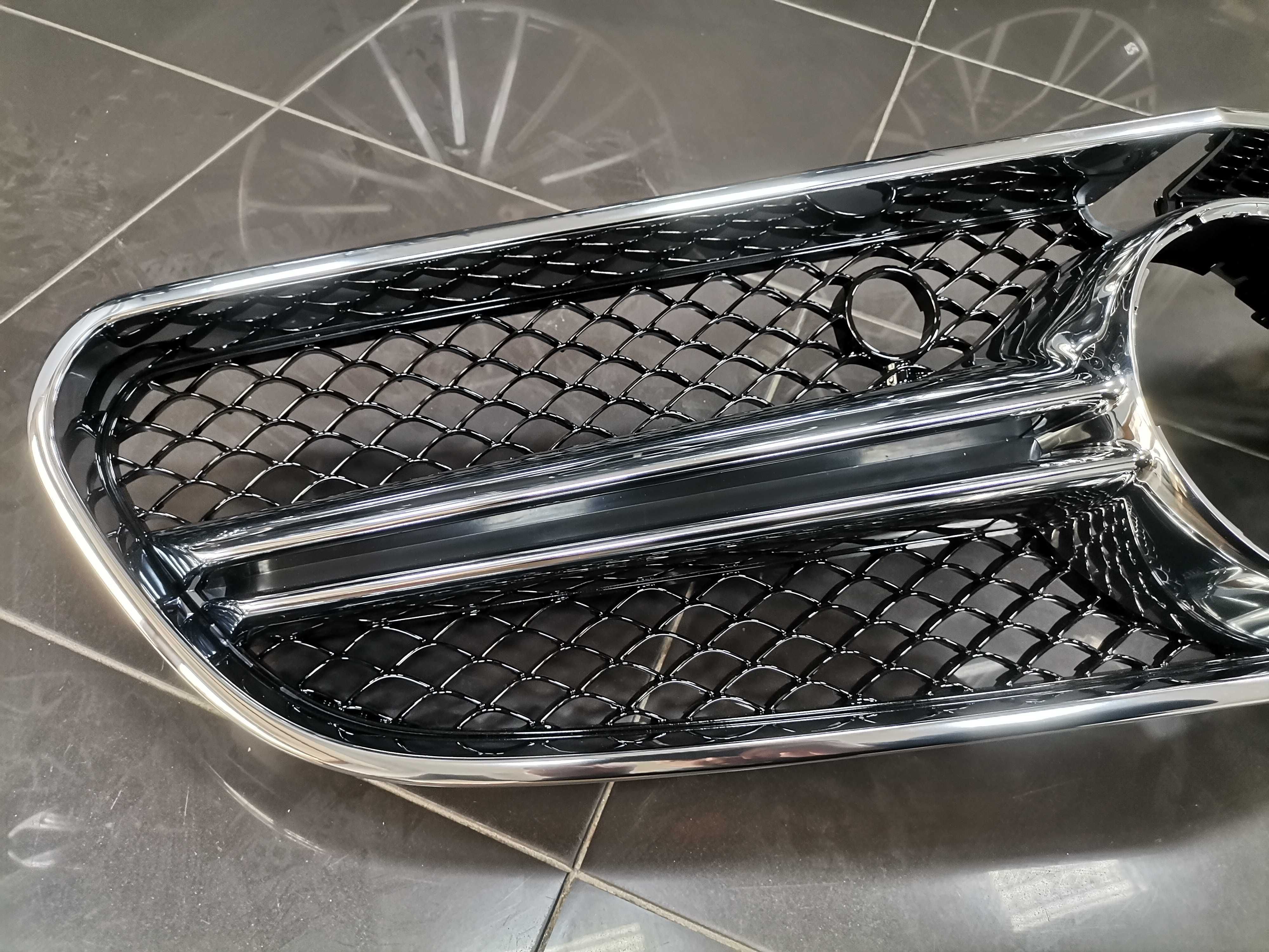 Нова Оригинална S63 S65 AMG Решетка Mercedes S Coupe W217 Мерцедес 217