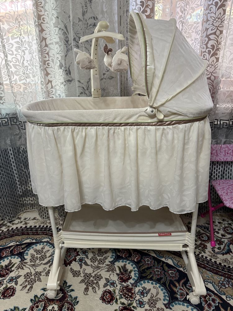 Фирменная кроватка детская люлька