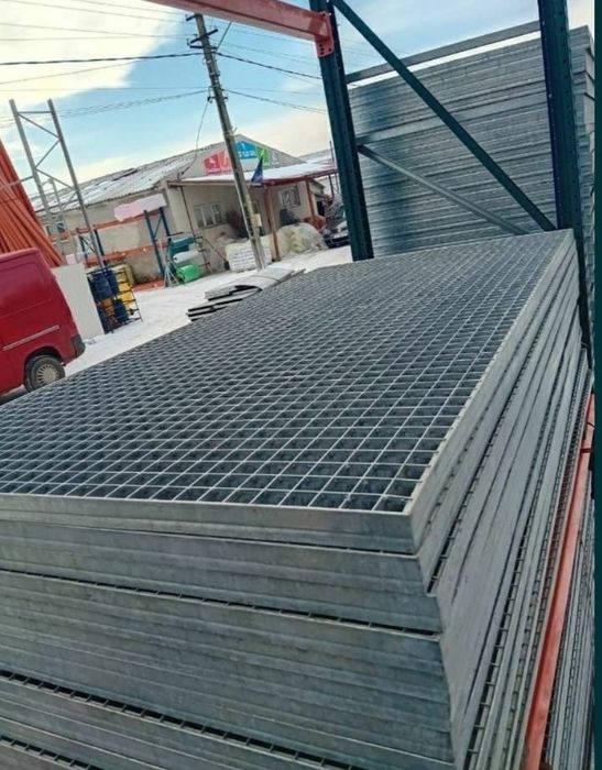 Grătare zincată și trepte galvanizate zincate orice dimensiune