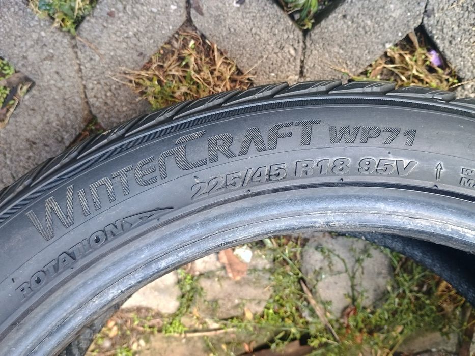 Зимни KUMHO 225/45 R 18