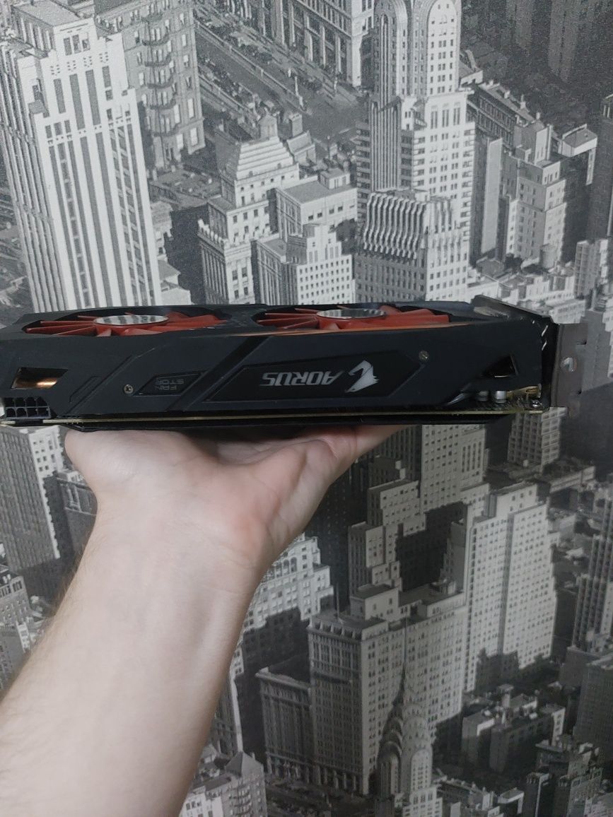 Видеокарта RX 580 GIGABYTE - рабочая, Б/У
