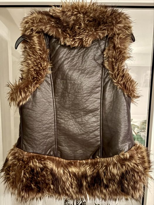 Vesta piele natirala si blana