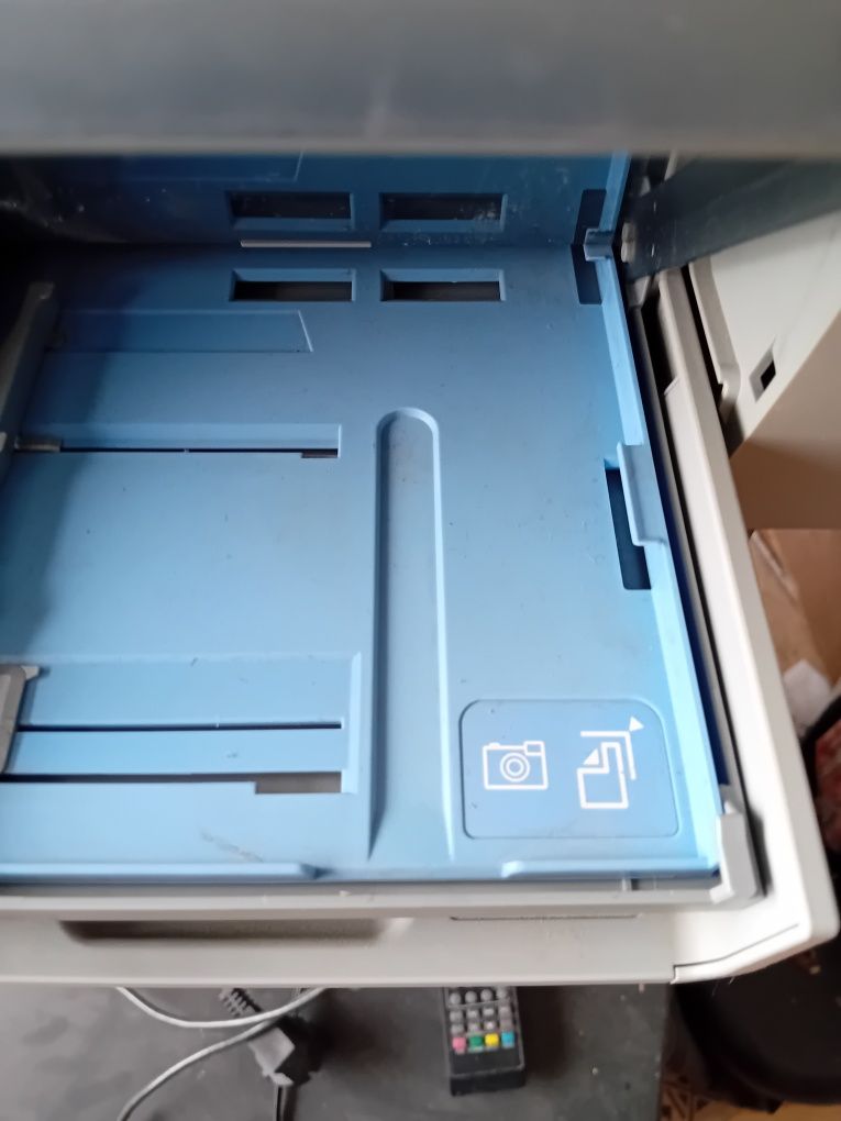 Принтер цветен "hp" със скенер