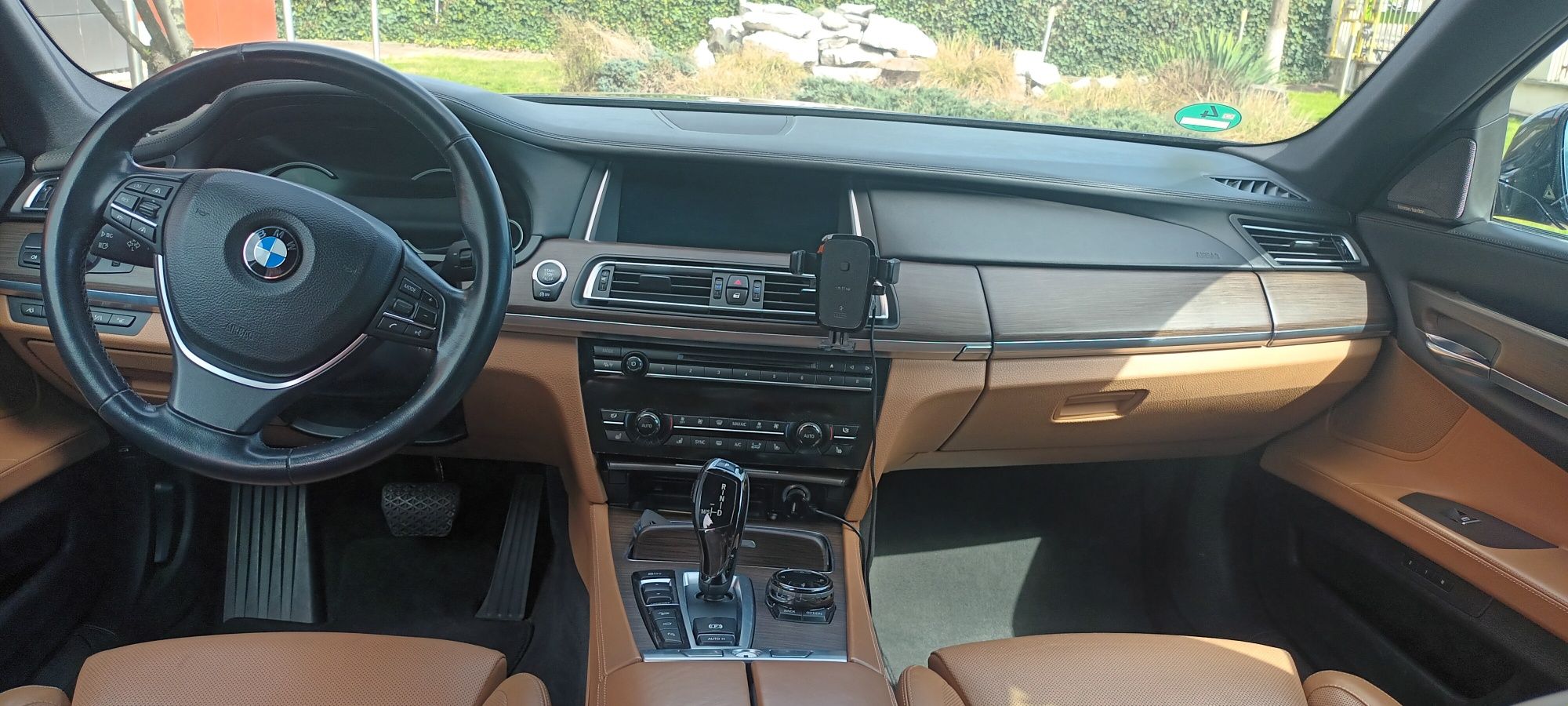 BMW 740D Xdrive full option
