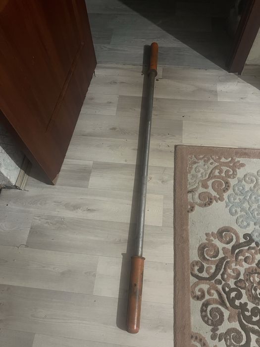 Гриф от штанги .Большой гриф