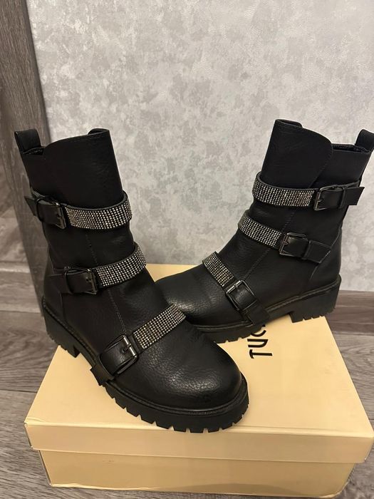 Сапоги женские , осенние весенние,натуральные