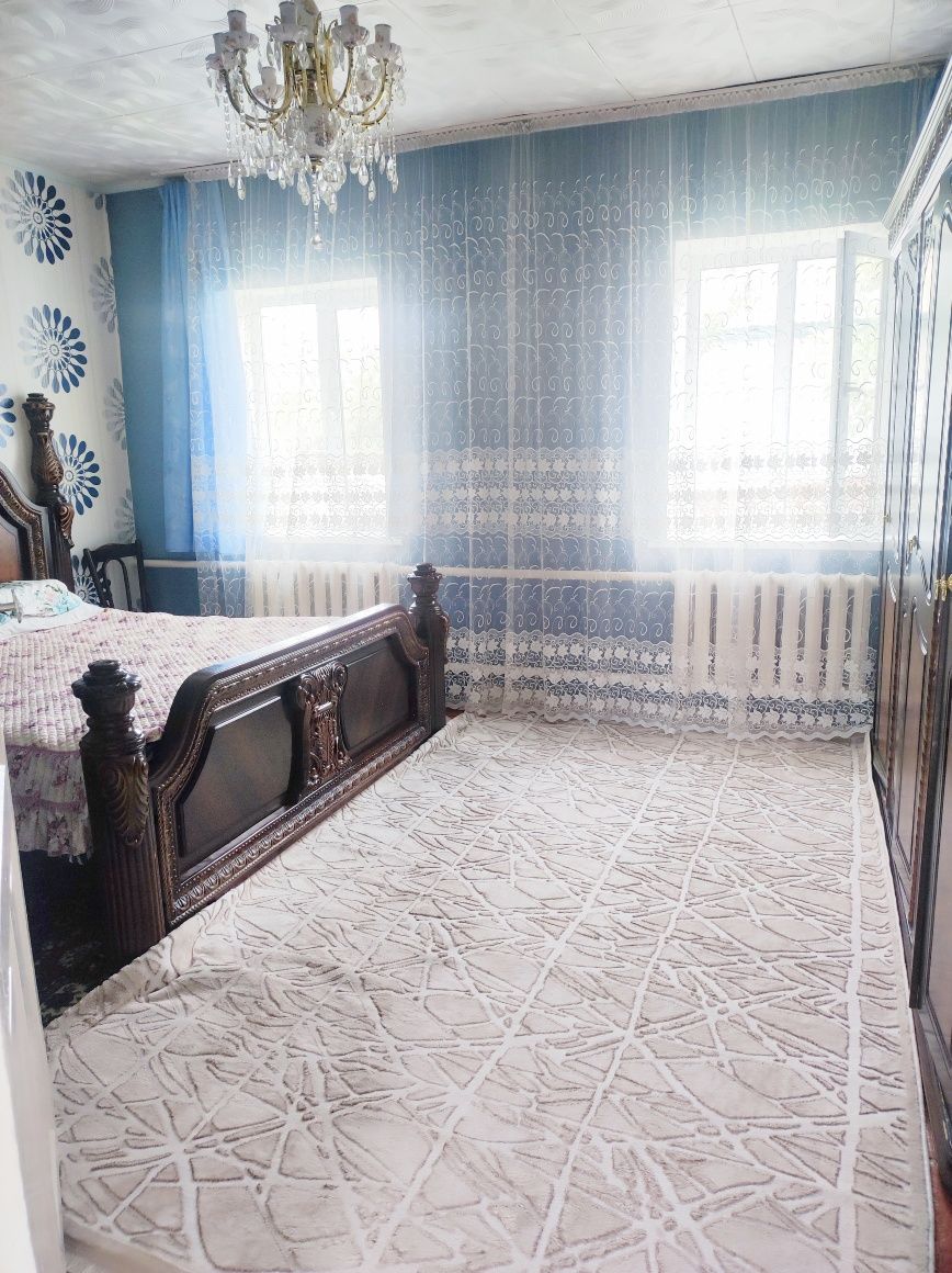 Продается дом по центральной улице