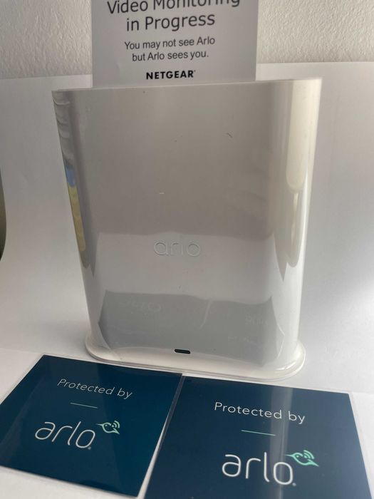 Baza /Hub Arlo Pro4-5S Ultra 2 Camera video slot microSD NOU SIGILAT
