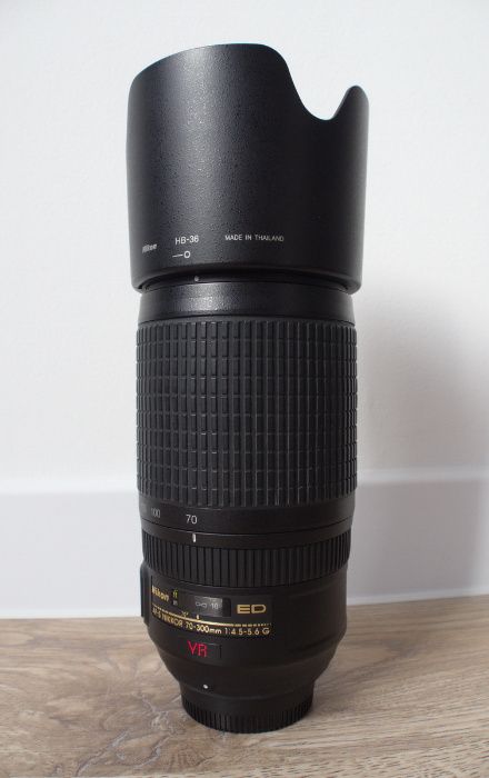 Nikon AF-S 70-300mm f4.5-5.6G ED VR + Filtru 67 mm