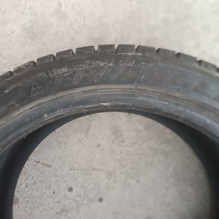 Продам шин Triangle размер 255/40/19 R 19 всесезонка
