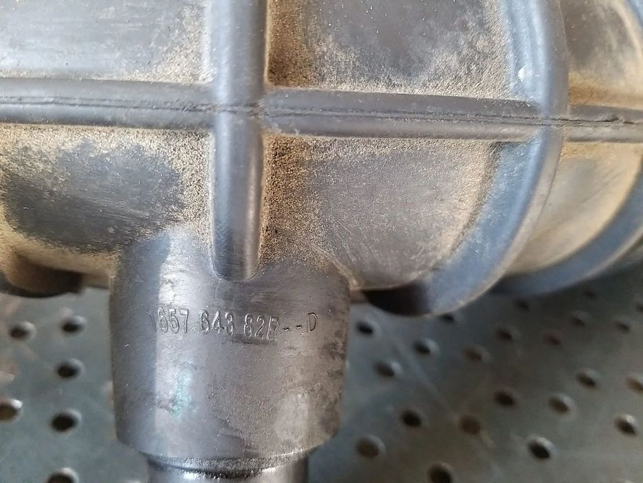 Furtun turbo cu senzor 0.9 b renault clio 4 165764382r