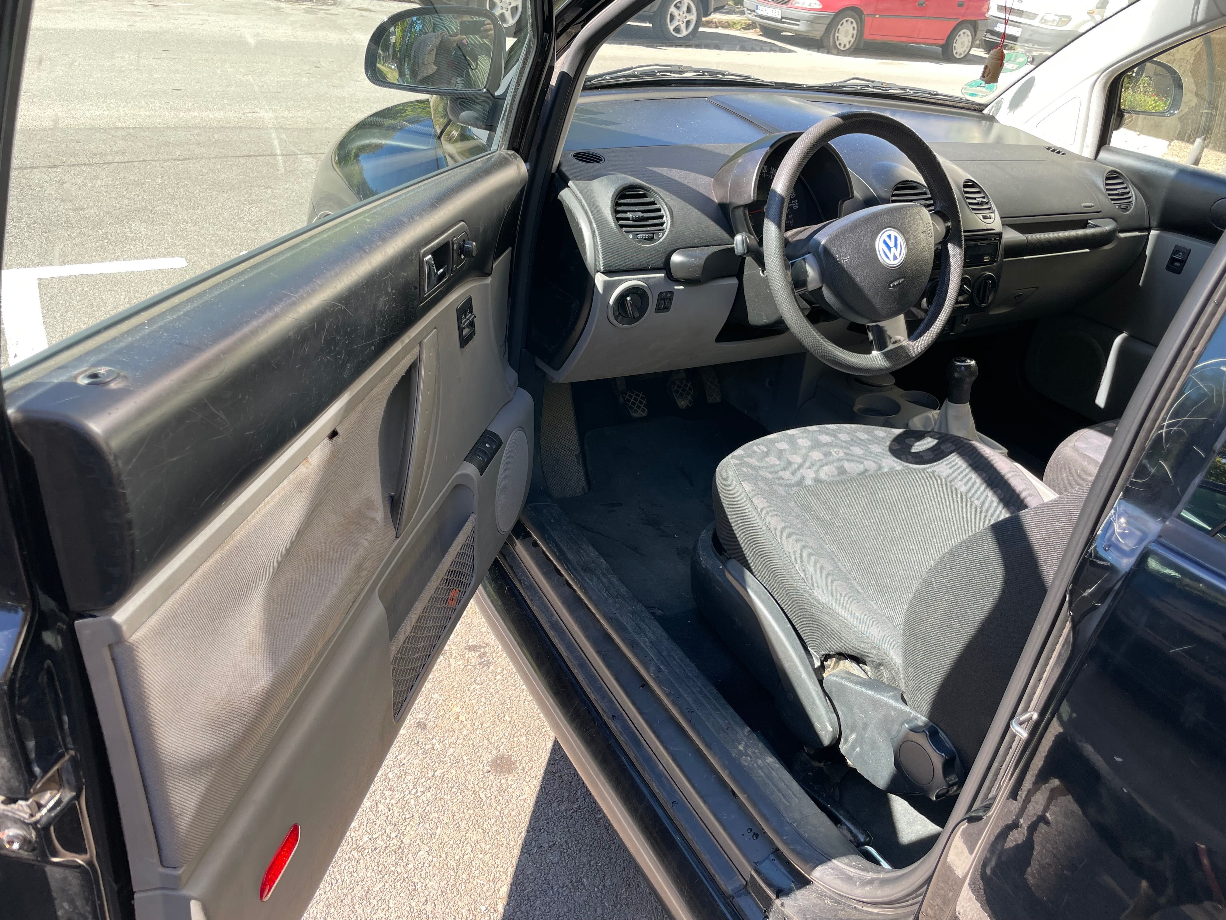 Продавам VW Beetle