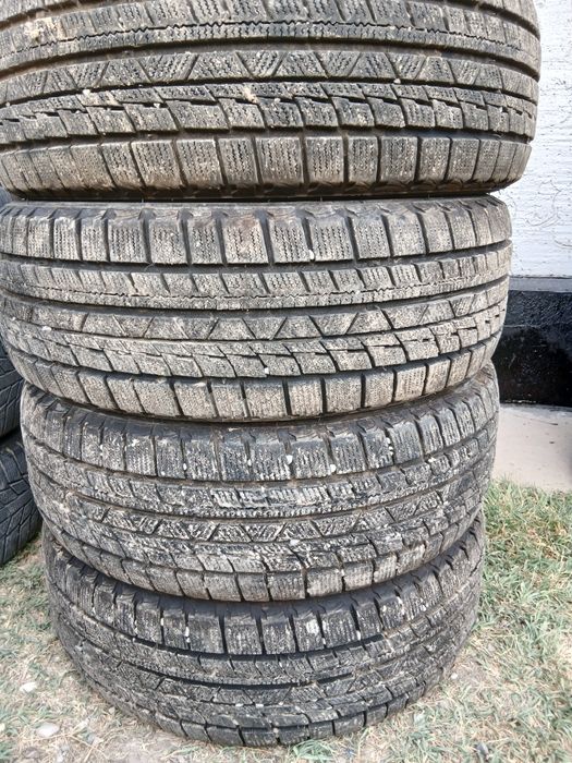 Р16 зимни шина сатам