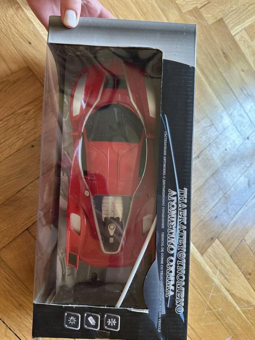 Кола с дистанционно