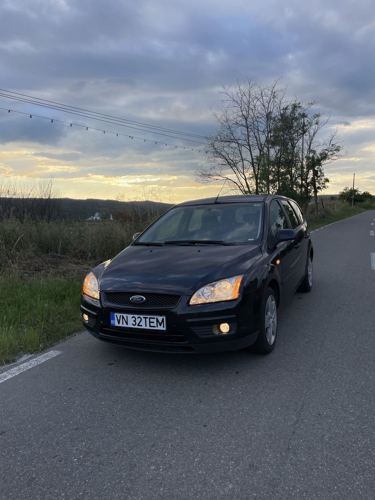 Vand Ford Focus 1.4 benzină