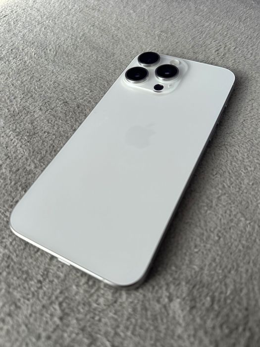 iPhone 15 Pro Max идеален