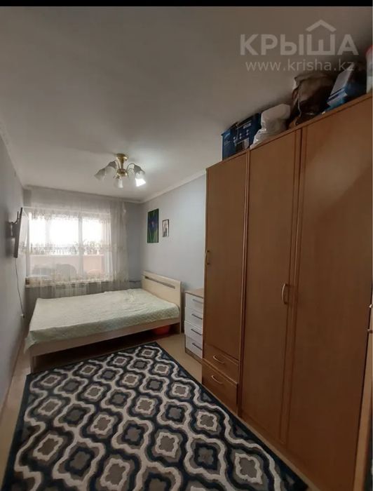 Продаётся 2комн кв 4 мкр на берегу моря