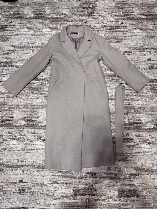 Продам женское пальто