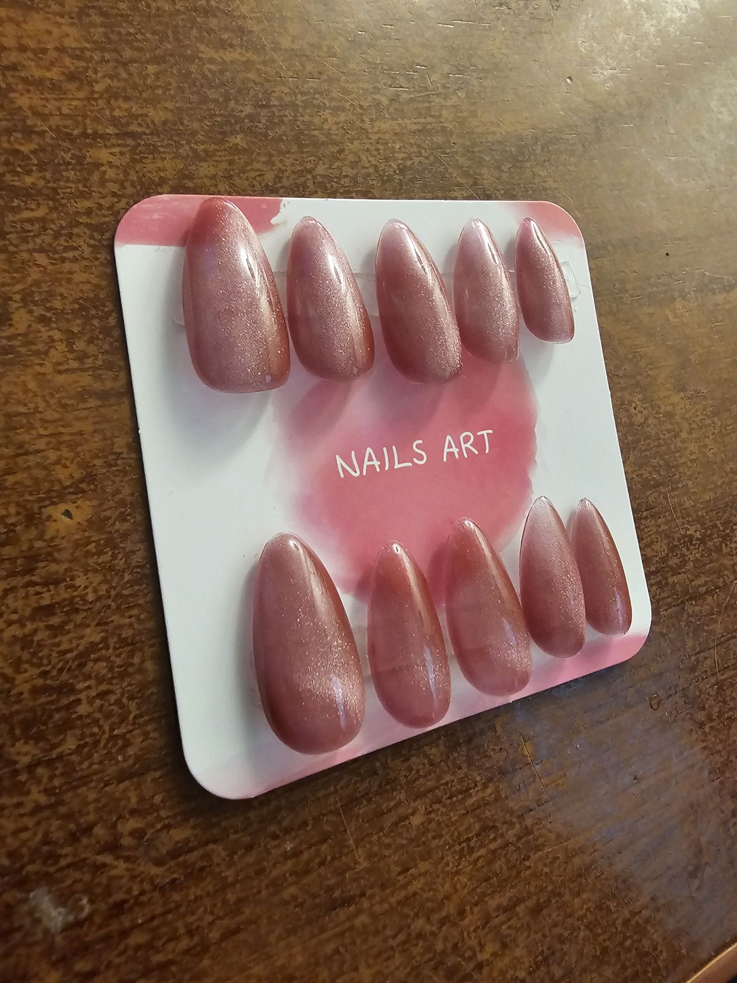 Press on nails + kit