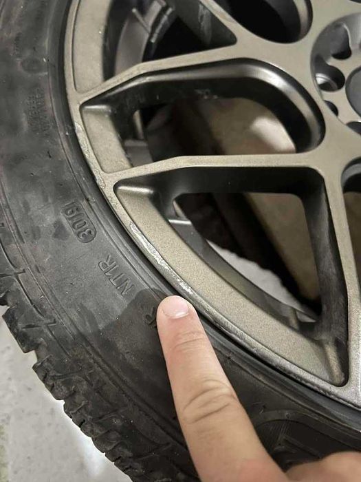 Джанти Japan Racing JR18 17x8j ET35 5x100 5x114.3 (с или без гуми)