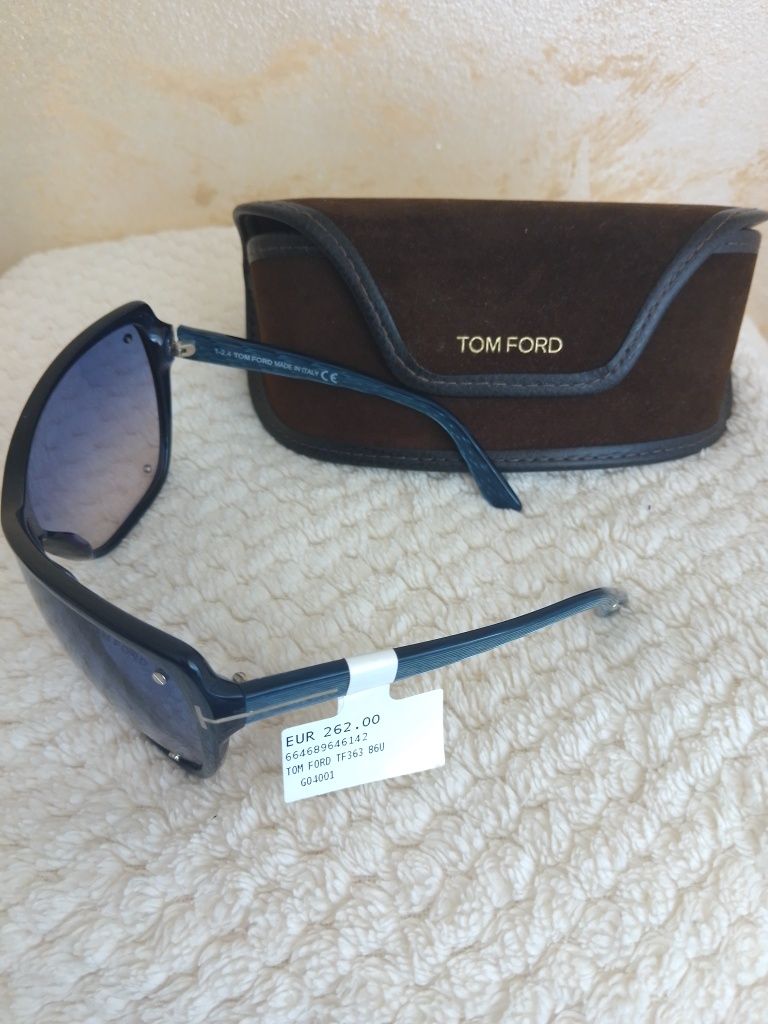 Ochelarii de soare pentru damă. Tom Ford. Noi cu etichetă.