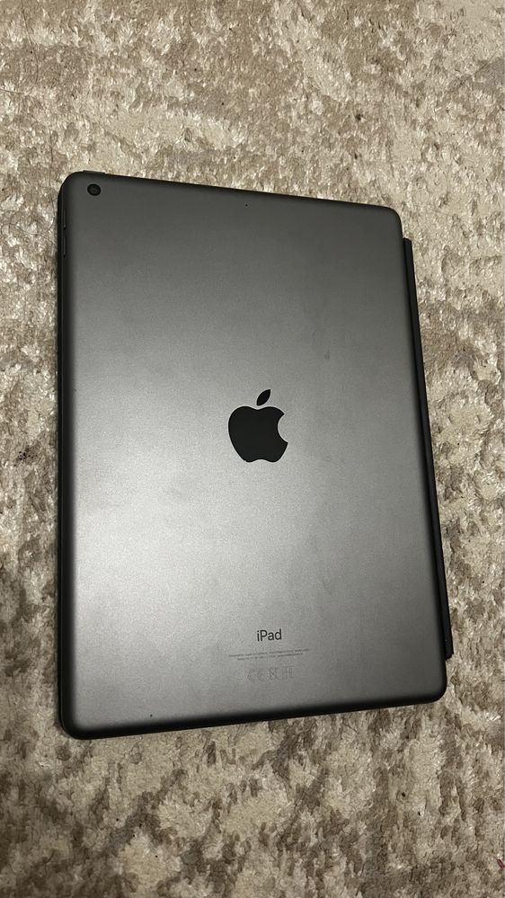 Продам iPad