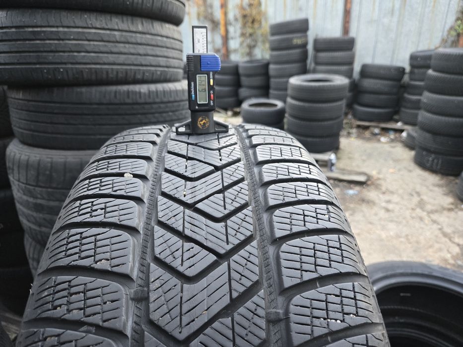 4бр. 255 45 20 Pirelli зимни.