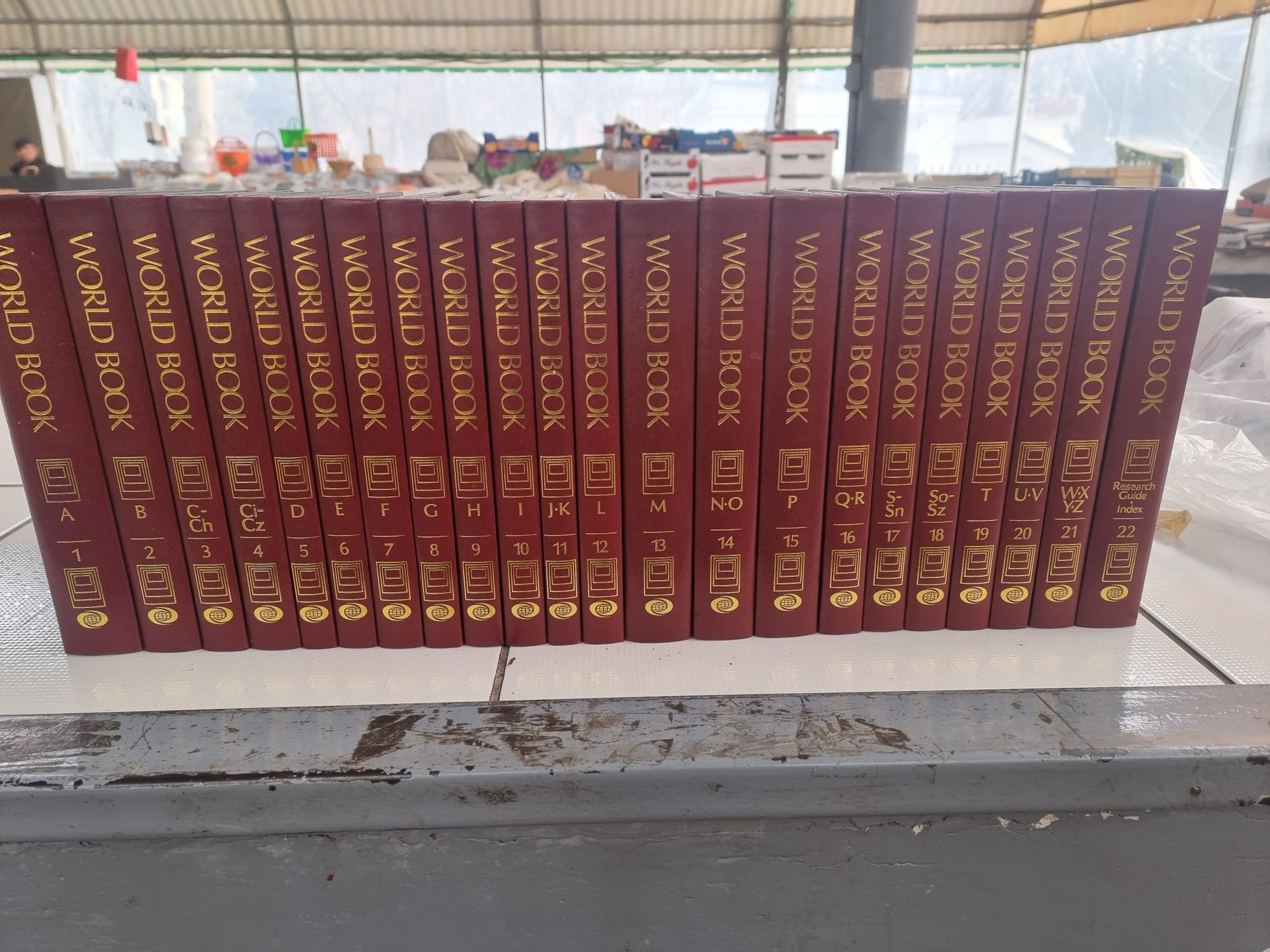 The World Book Encyclopedia SET 22 books