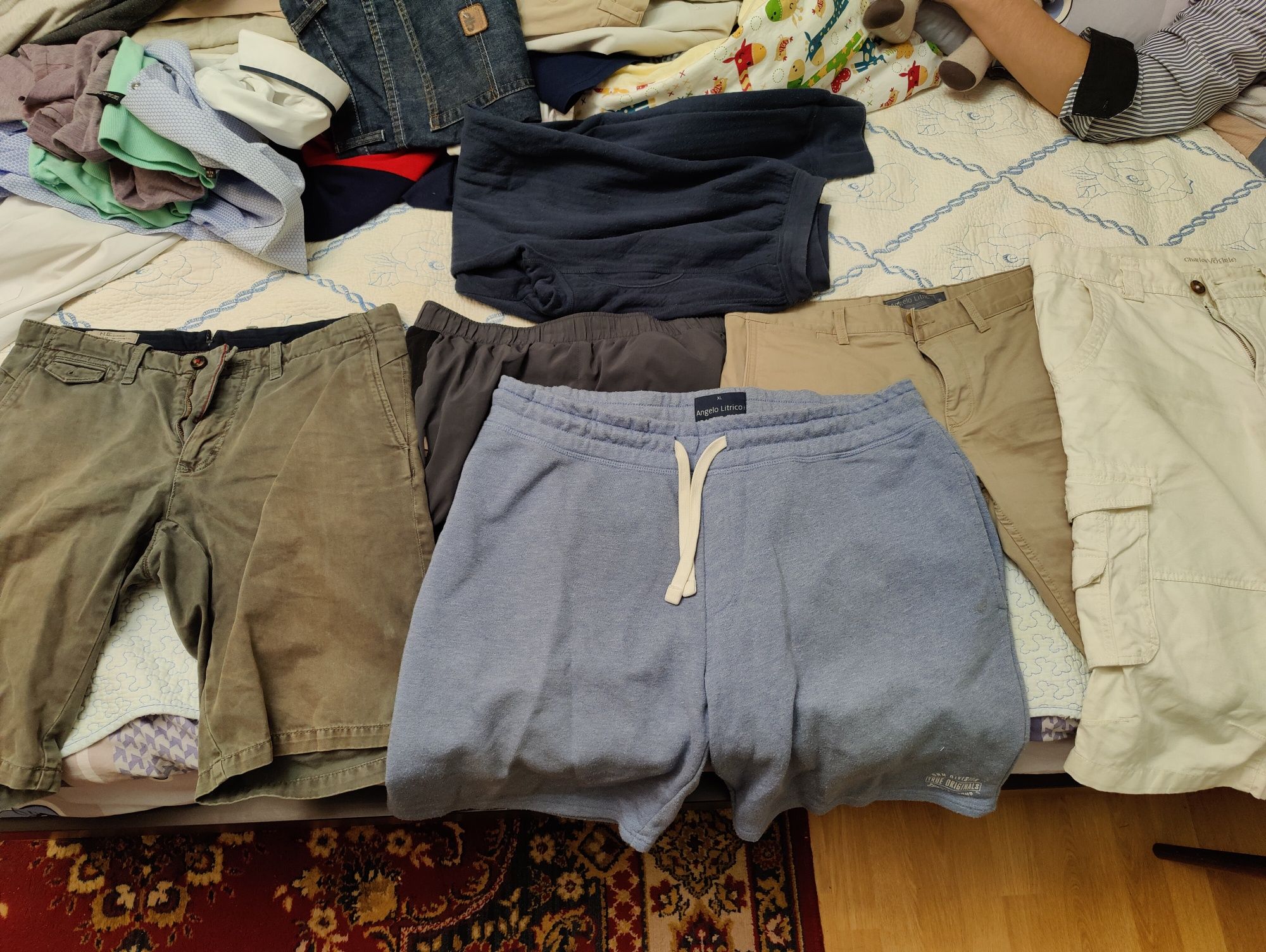 Продам джинсы,  Banana Republic, Mango, Wrangler