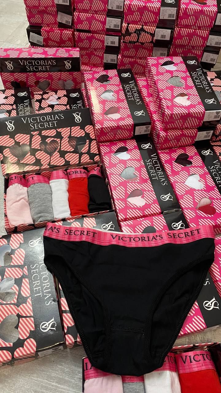 Stoc chiloti dama Victoria Secret