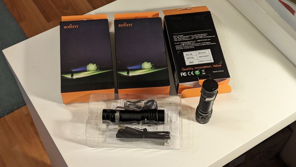 Lanterna Sofirn 1800 lm, acumulator 18650, 3000 mAh,