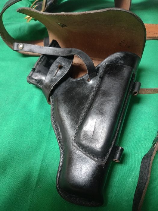 Военоморски офицерски колан с кобур