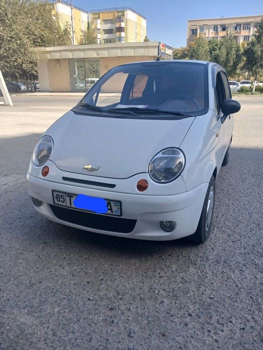 Matiz sotiladi, prastoy, metan bor, pult, polik chexol qilingan