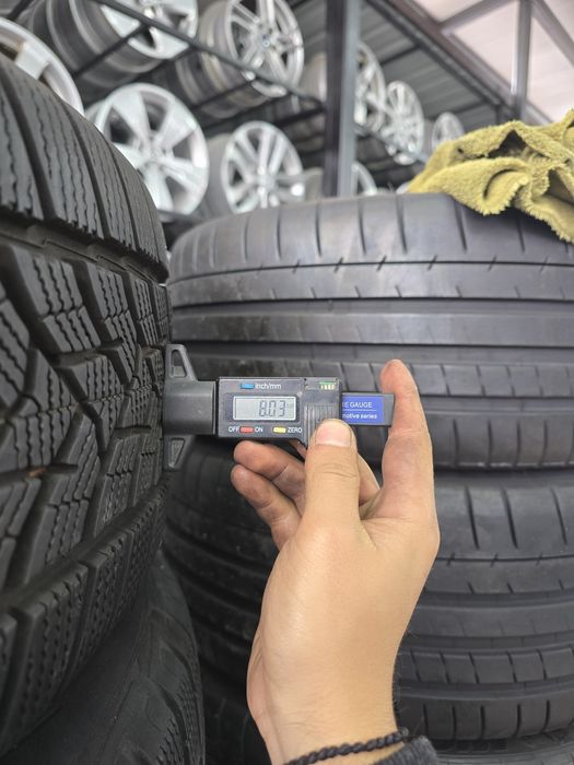 1 Брой 235/60/18 Dunlop 8mm 23dot